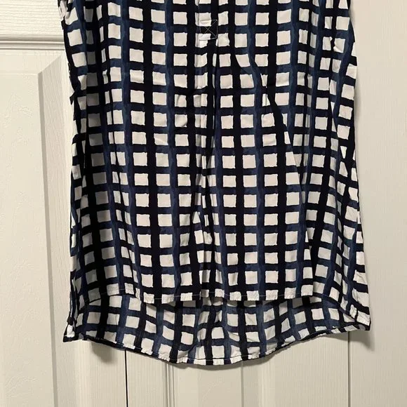 Shirt - Picture 3 of 3